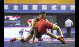 女子摔跤视频,力量与技巧的完美对决